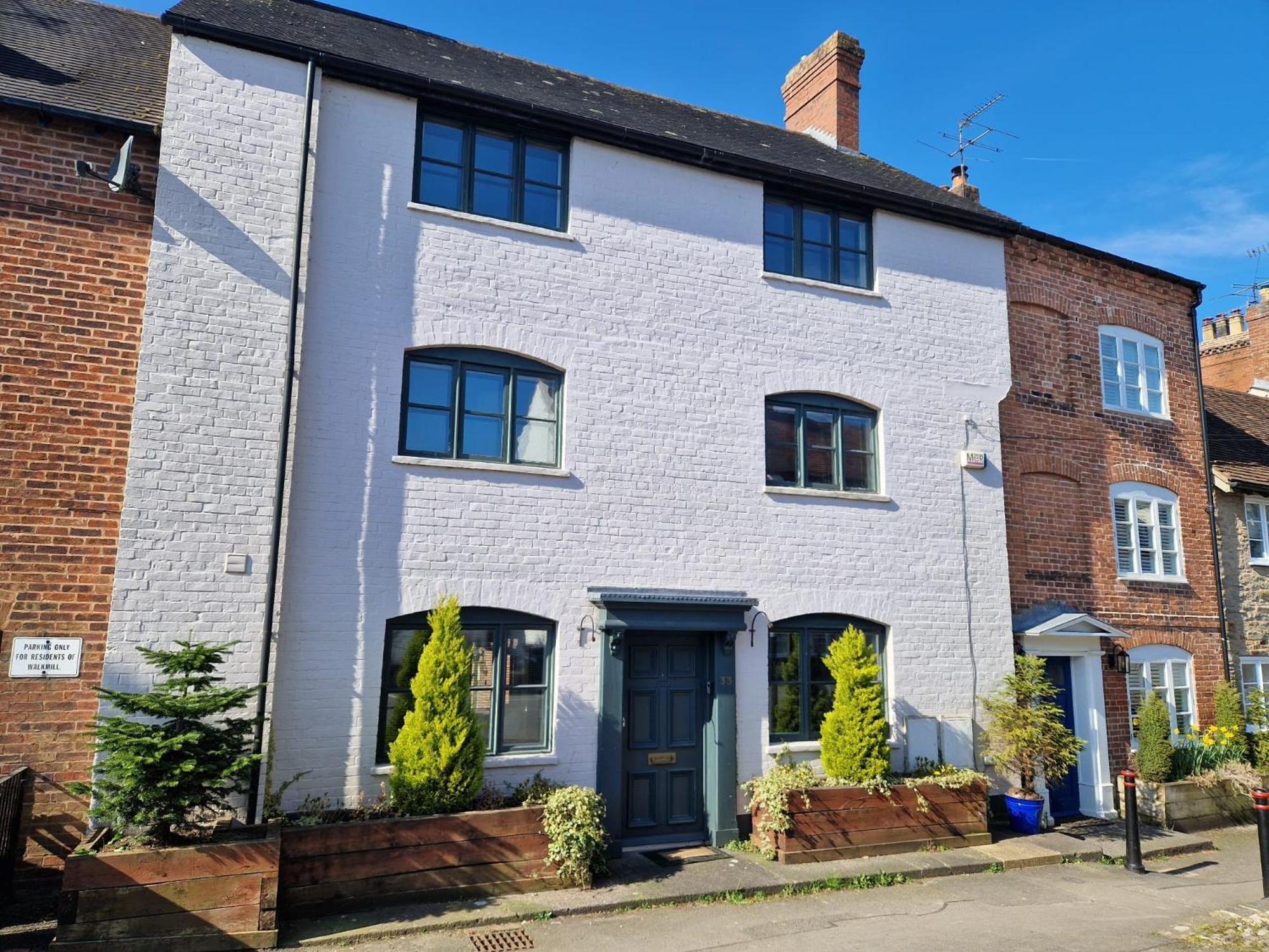 Ludlow - Linnet House - Well Presented Townhouse With Parking - Perfect Location For Exploring On Foot, Sleeps Up To 8 Guests - Hosted By Rentmyhouse 외부 사진