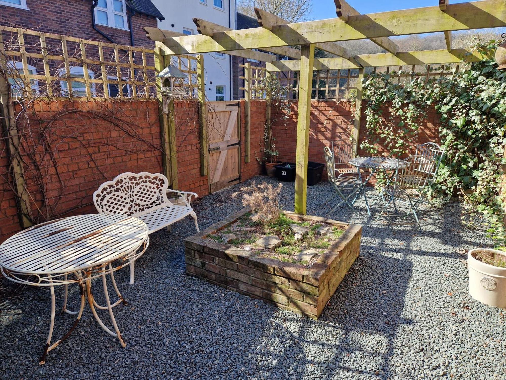 Ludlow - Linnet House - Well Presented Townhouse With Parking - Perfect Location For Exploring On Foot, Sleeps Up To 8 Guests - Hosted By Rentmyhouse 외부 사진