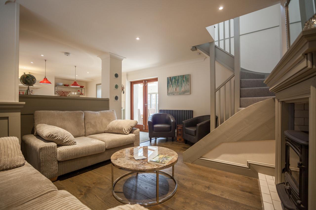 Ludlow - Linnet House - Well Presented Townhouse With Parking - Perfect Location For Exploring On Foot, Sleeps Up To 8 Guests - Hosted By Rentmyhouse 외부 사진